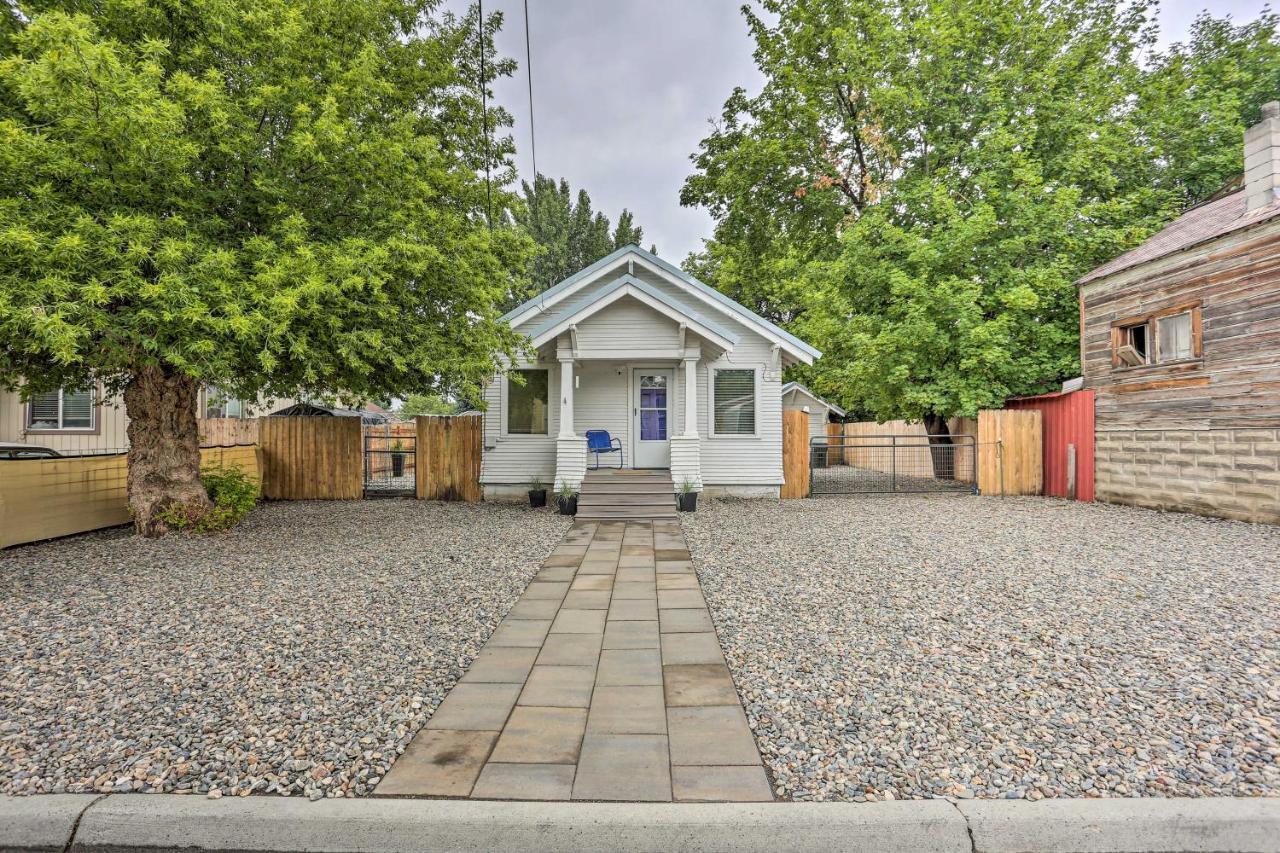 Pet-friendly Baker Escape With Private Yard! Baker City